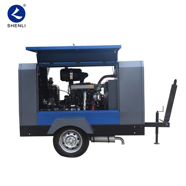 Small Mobile Portable Diesel Driven Screw Air Compressor